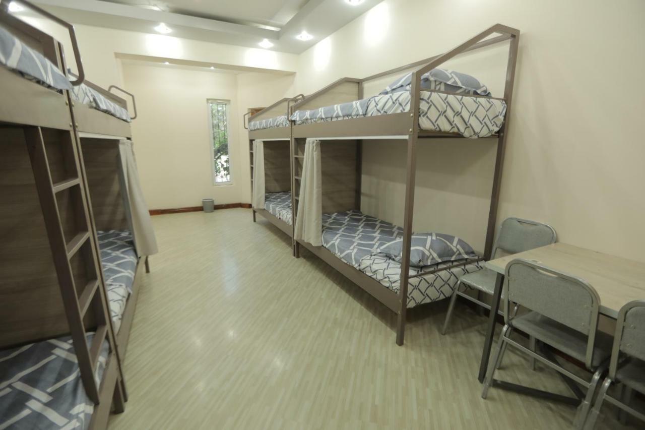 The Top Hostel Tashkent Exterior photo